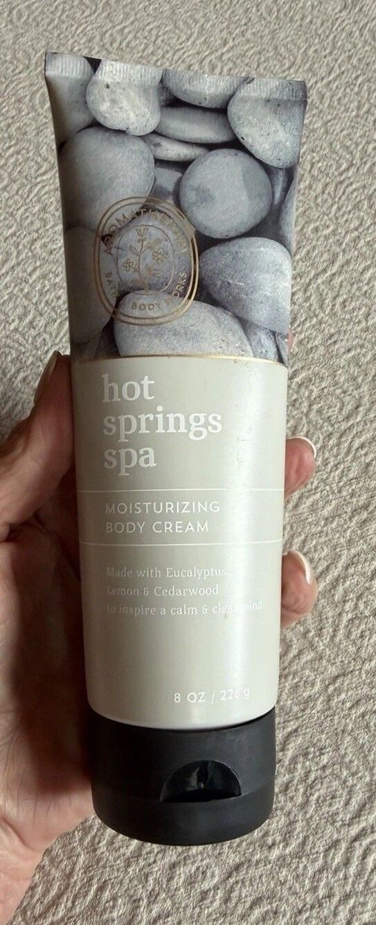 Bath & Body Works Hot Springs Spa Aromatherapy Moisturizing Cream Eucalyptus